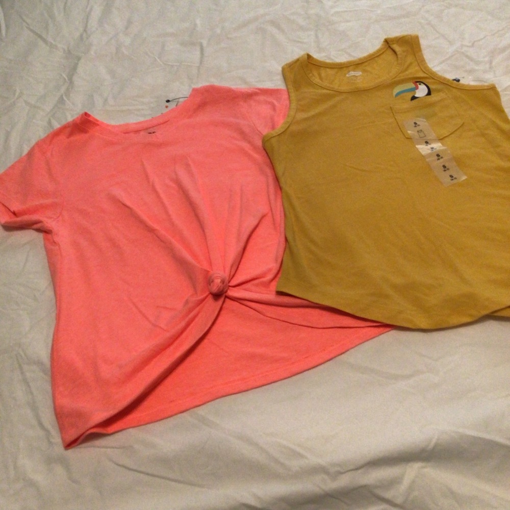 NWT Girls athletic shirt and tank sz small